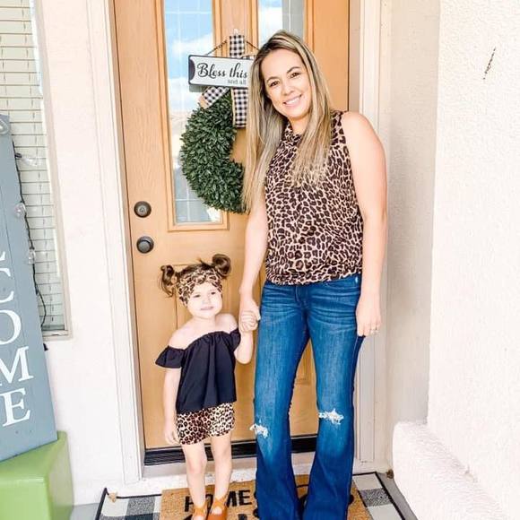 Meet your Posher, Ruby - Picture 1 of 1